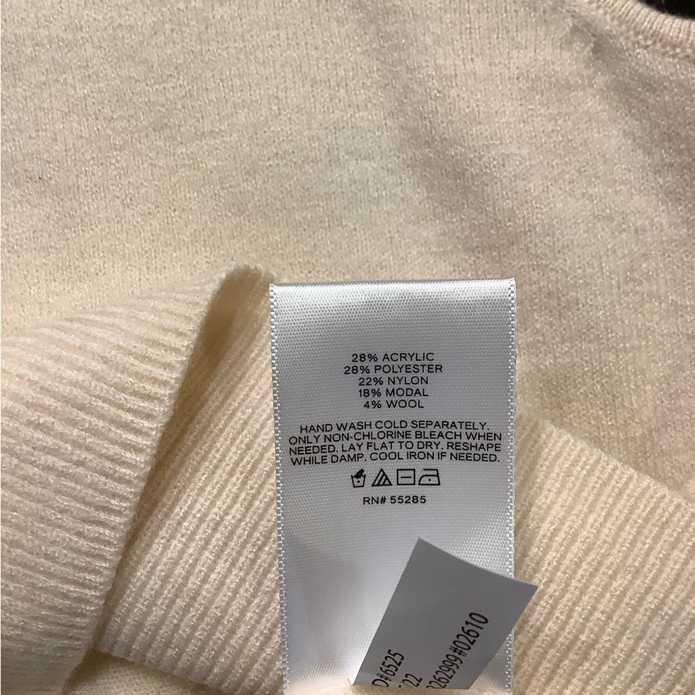Express Cream Sleeveless Sweater Shell Top - Picture 4 of 6